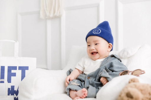 海盐宝宝多久开始攒肚