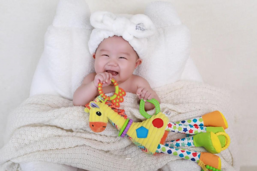 海盐6岁宝宝掉头发正常吗